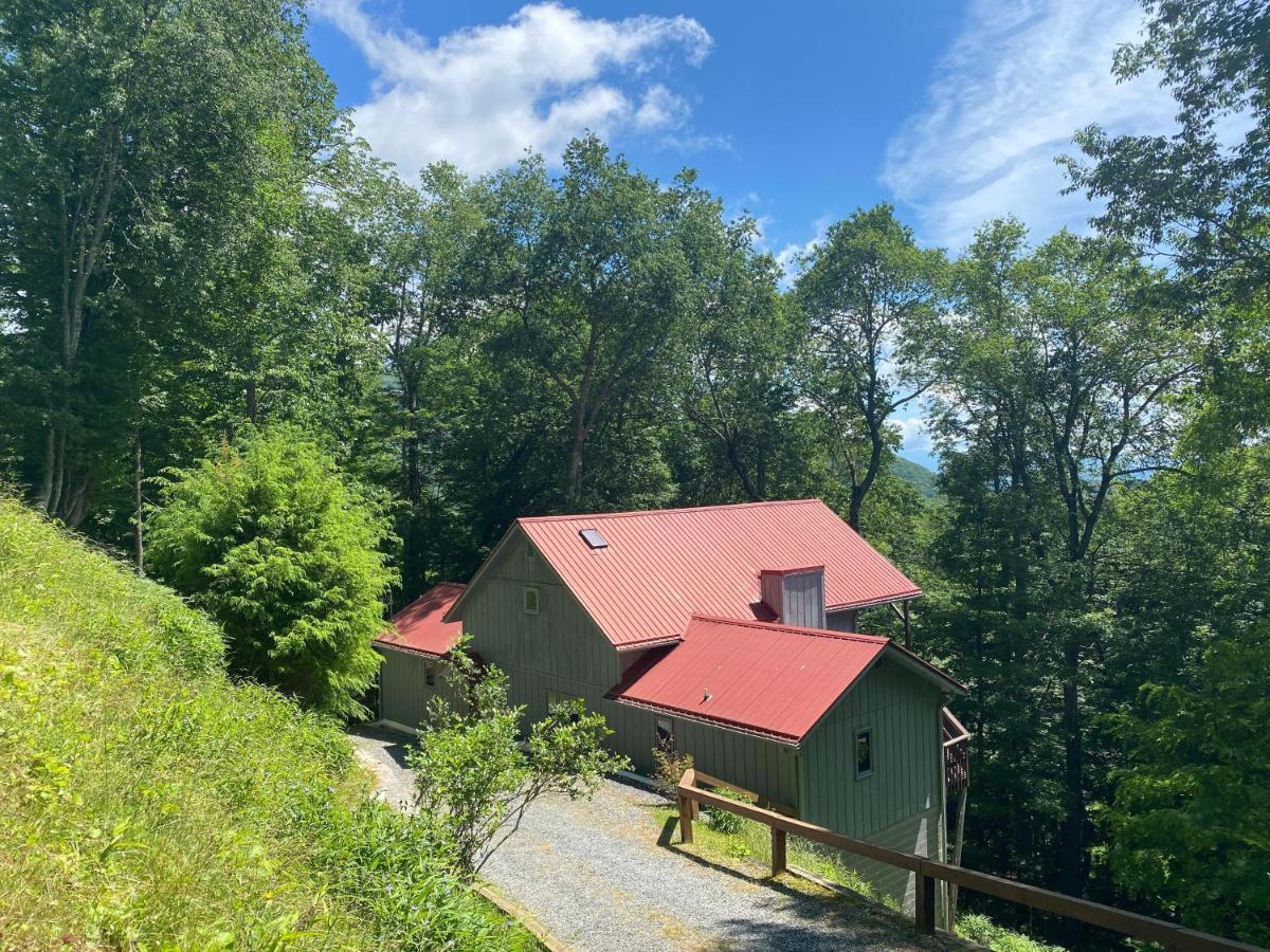 Wolf Ridge Retreat Villa Swiss Buitenkant foto