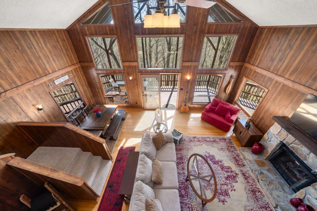 Wolf Ridge Retreat Villa Swiss Buitenkant foto
